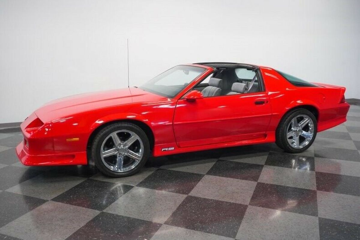 1991 Chevrolet Camaro RS - photo 7