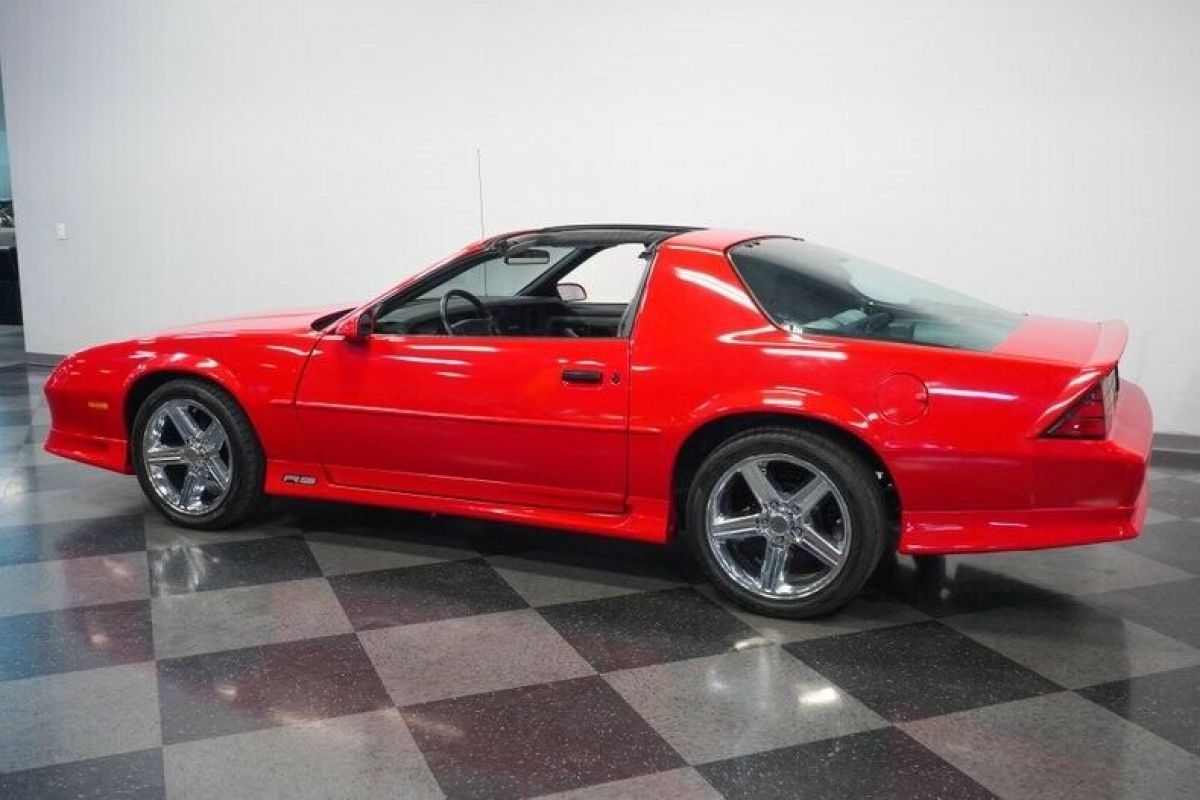 1991 Chevrolet Camaro RS - photo 9