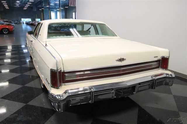 1976 Lincoln Continental Town Coupe - photo 10