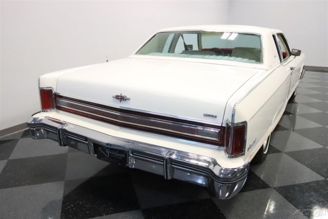 1976 Lincoln Continental Town Coupe - photo 12