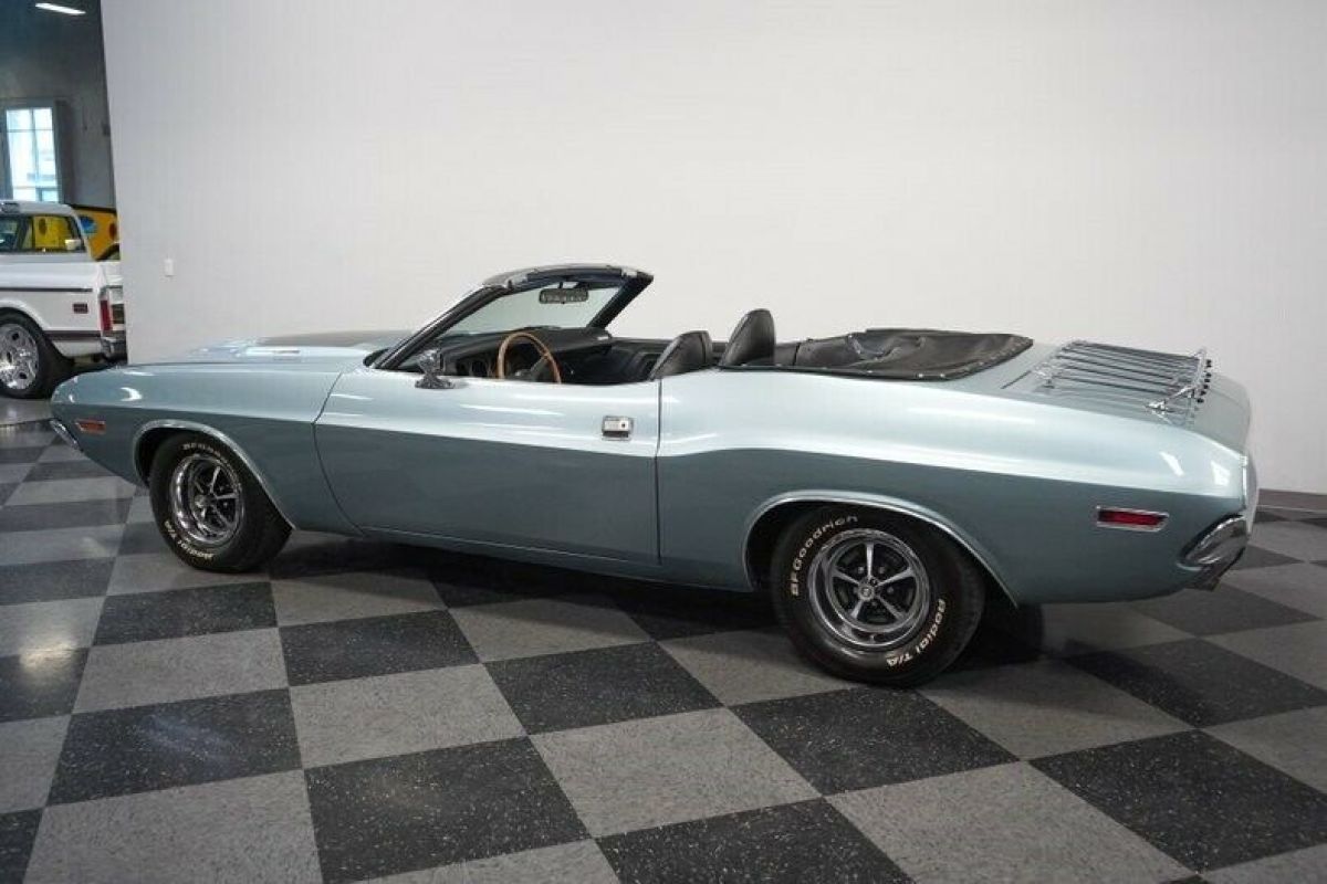 1971 Dodge Challenger Convertible - photo 9