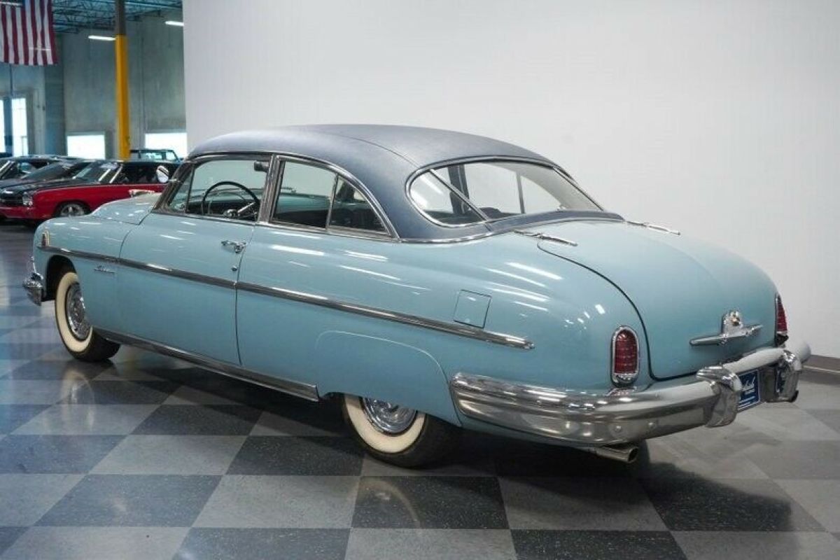 1951 Lincoln Cosmopolitan Capri Coupe - photo 10