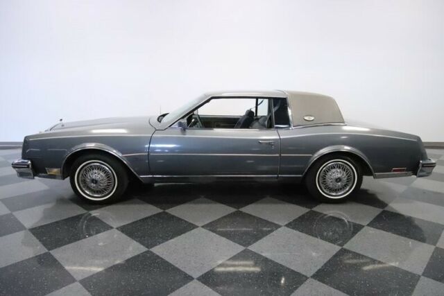 1985 Buick Riviera -- - photo 8