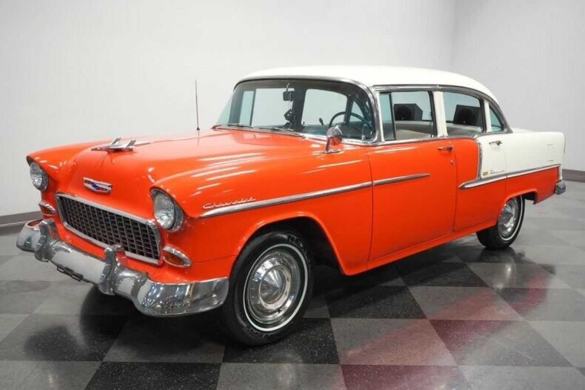 1955 Chevrolet Bel Air/150/210 4 Door Sedan - photo 6