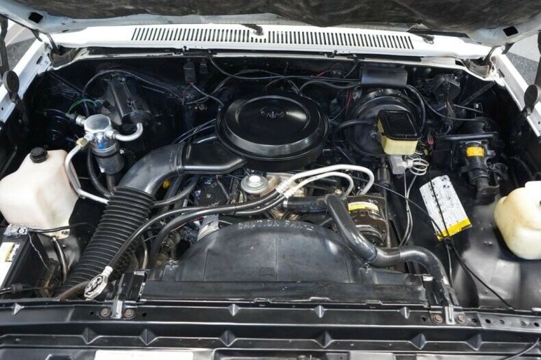 1987 Chevrolet C-10 - photo 4