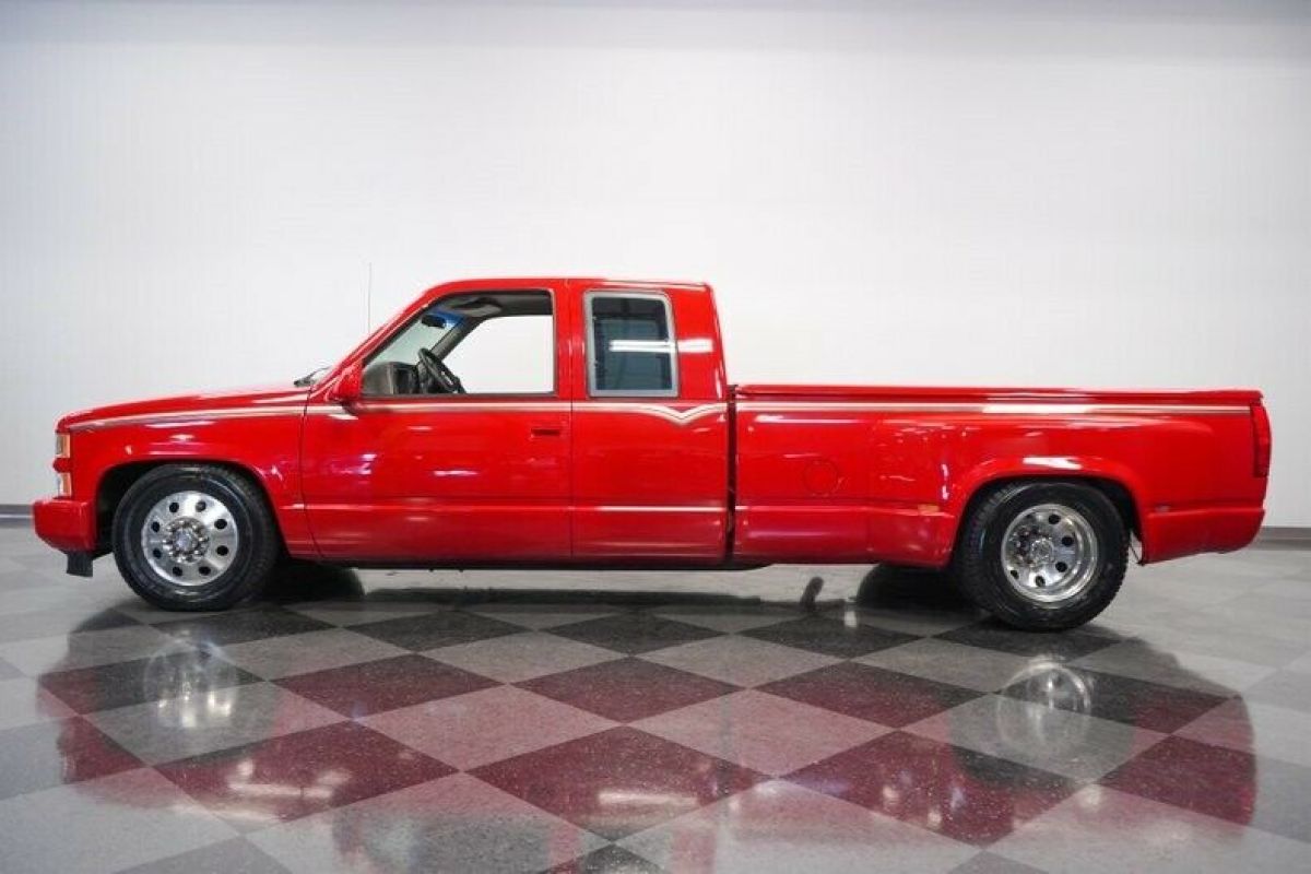 1994 Chevrolet C/K Pickup 3500 Dually - photo 3