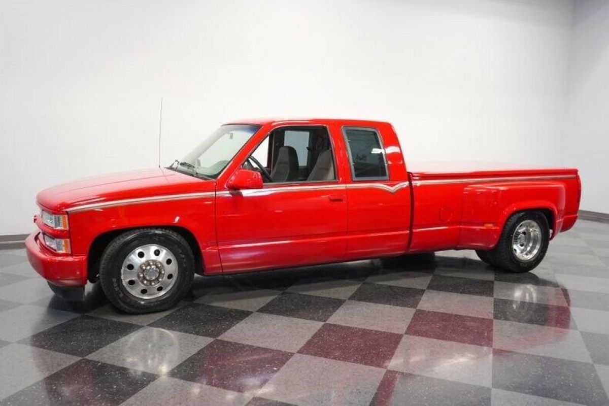 1994 Chevrolet C/K Pickup 3500 Dually - photo 7