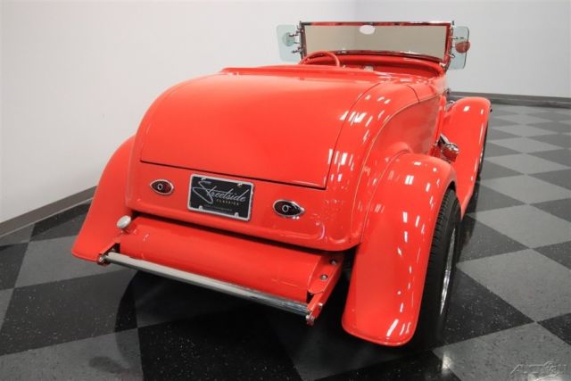 1932 Ford Roadster - photo 12
