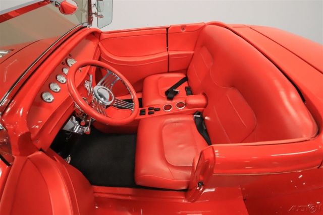 1932 Ford Roadster - photo 4