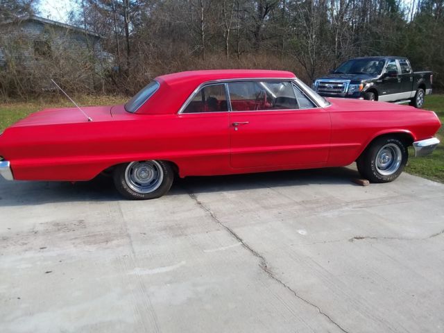 V8 HARDTOP SPORT COUPE 1963 Chevrolet Impala