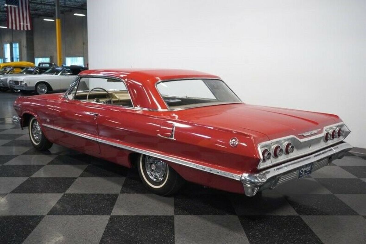 1963 Chevrolet Impala SS - photo 10