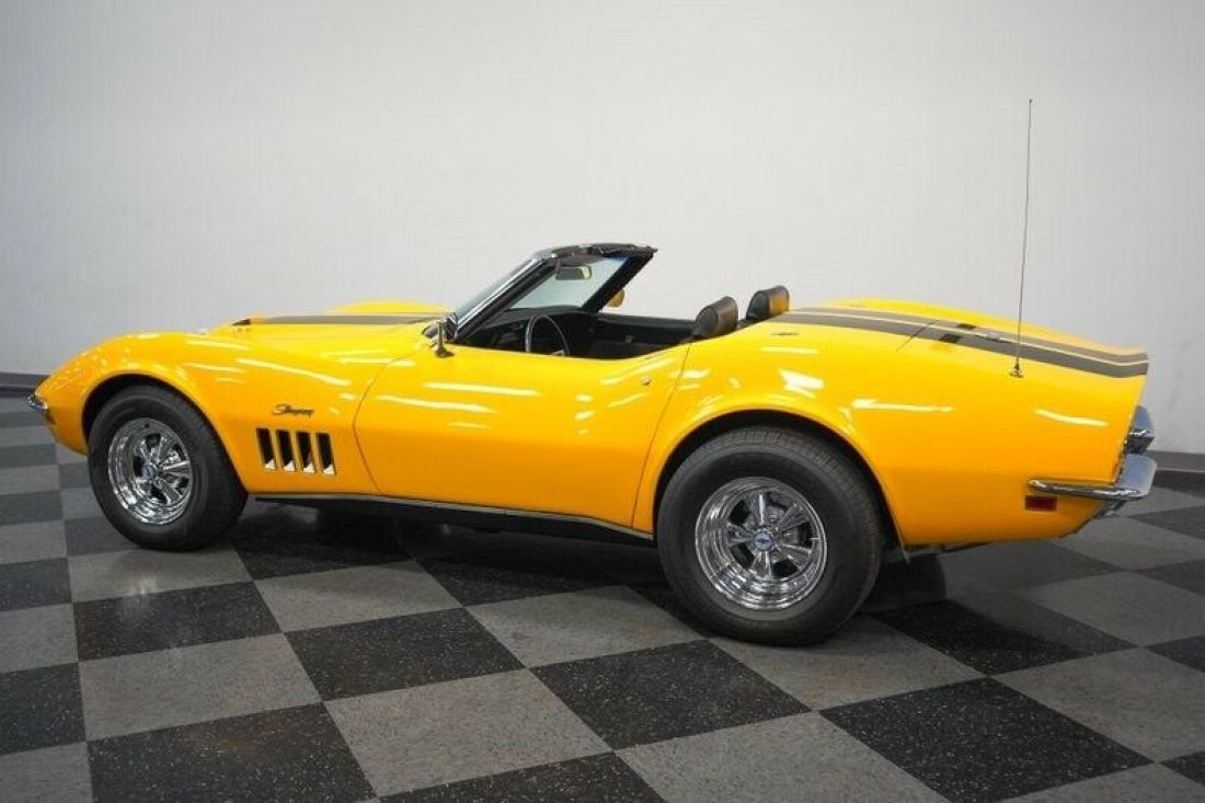 1969 Chevrolet Corvette 427 Stingray Convertible - photo 9