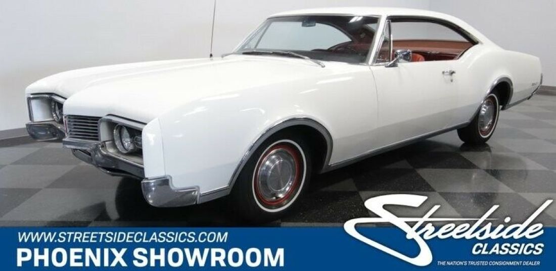 V8 Original Auto Classic Vintage Collector Olds Eighty Eight A/C White Red Stock 1967 Oldsmobile Eighty-Eight