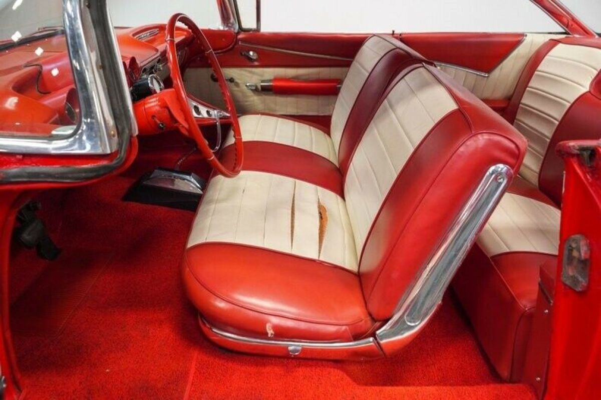 1960 Chevrolet Impala Bubble Top - photo 5