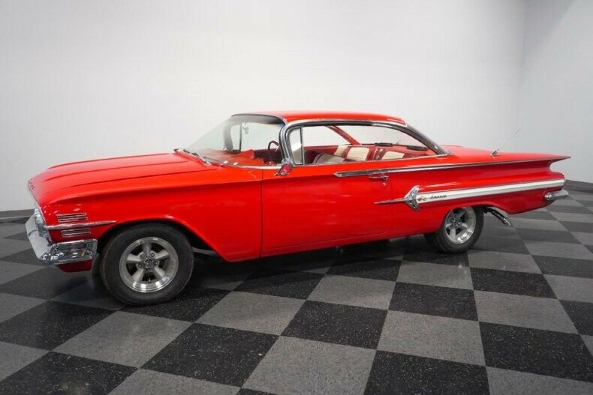 1960 Chevrolet Impala Bubble Top - photo 7
