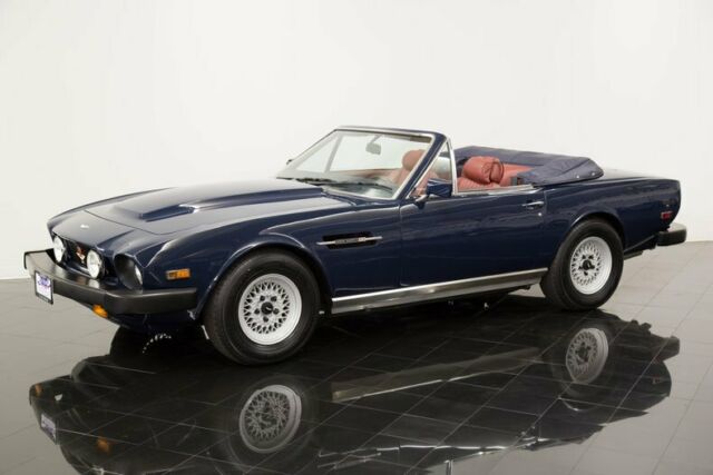 1984 Aston Martin V8 Volante -- - photo 2