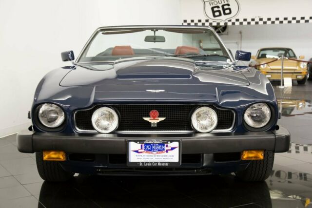 1984 Aston Martin V8 Volante -- - photo 5