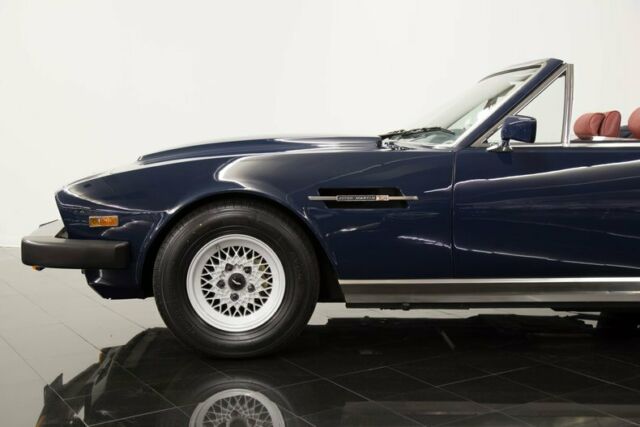 1984 Aston Martin V8 Volante -- - photo 7