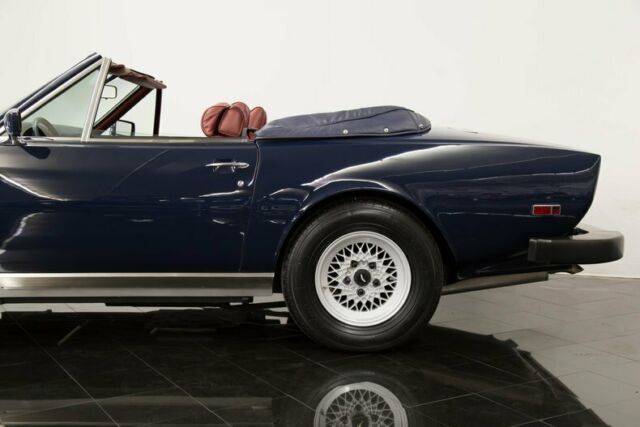 1984 Aston Martin V8 Volante -- - photo 8