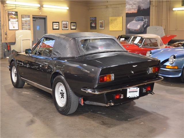1985 Aston Martin V8 Volante -- - photo 8
