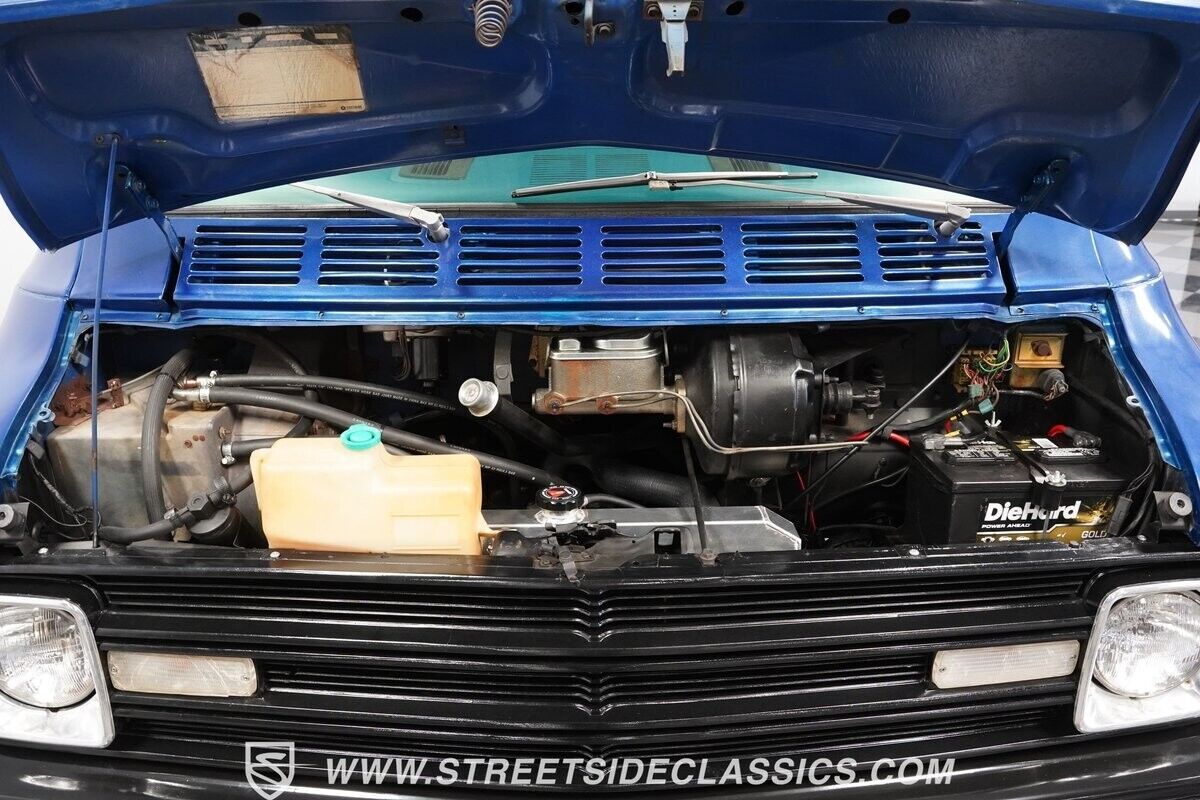 1976 Dodge B200 Tradesman - photo 4