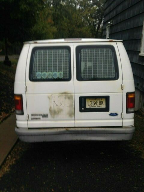 1993 Ford E-Series Van - photo 7