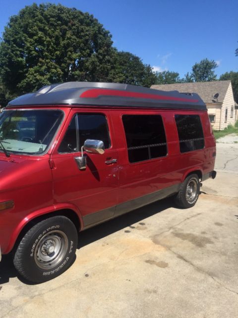 1992 GMC Vandura - photo 8