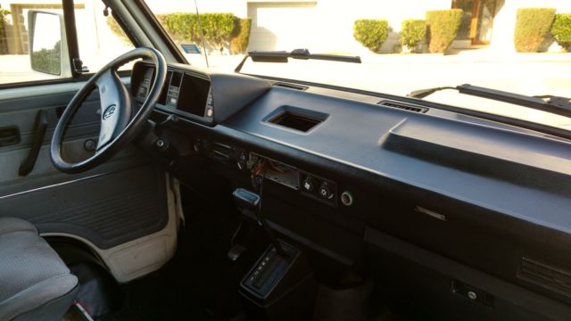 1990 Volkswagen Bus/Vanagon GL - photo 3