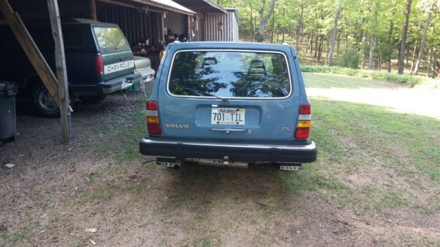 1981 Volvo DL 4 Cyl. Station Wagon 4 door - photo 5