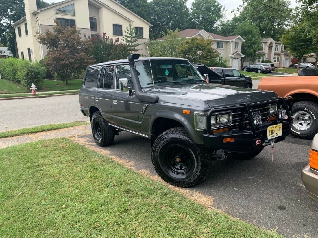 ver 1988 Toyota Land Cruiser FJ62 GX