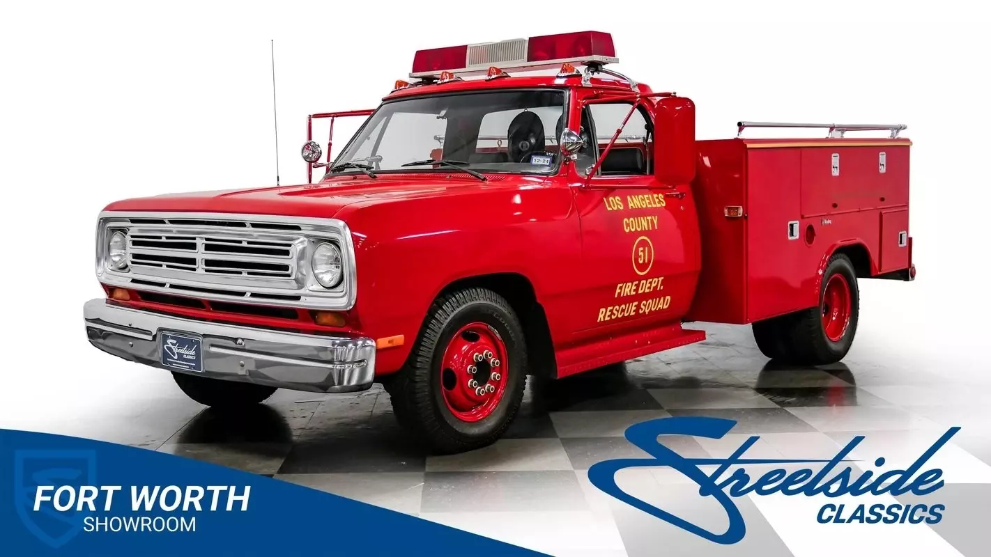1991 Dodge Ram D350 Squad 51 Re-Creation