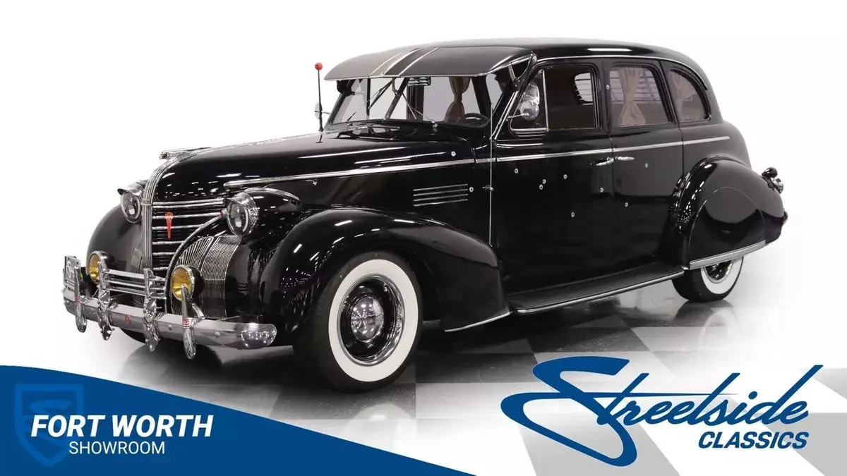 Very Classy Vintage Pontiac! 350 V8, TH350 Auto, A/C, PS, Approx 5 Yrs on Build, 1939 Pontiac Deluxe 26