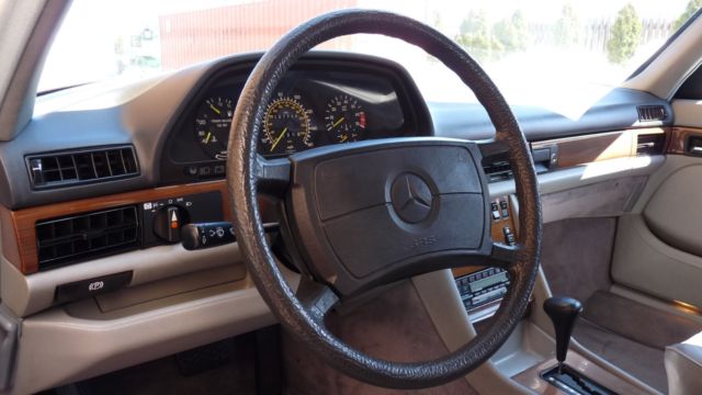 1987 Mercedes-Benz 400-Series SEL Sedan 4-Door - photo 11
