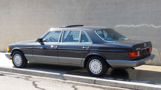 1987 Mercedes-Benz 400-Series SEL Sedan 4-Door - photo 3