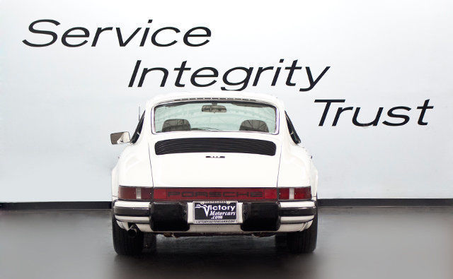 1975 Porsche 911 - photo 9