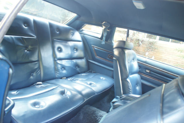1976 Ford Thunderbird - photo 12