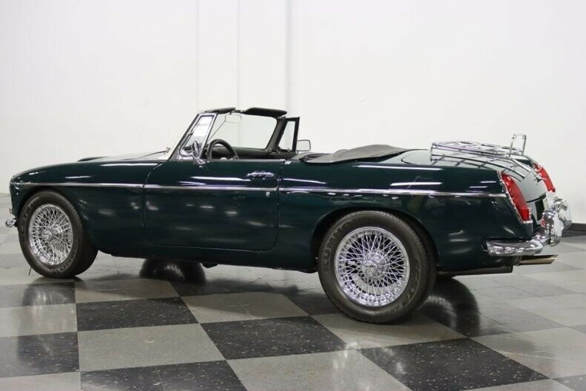 1968 MG MGC - photo 9