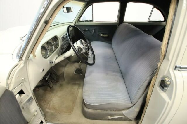1953 Packard Clipper Touring Sedan - photo 5