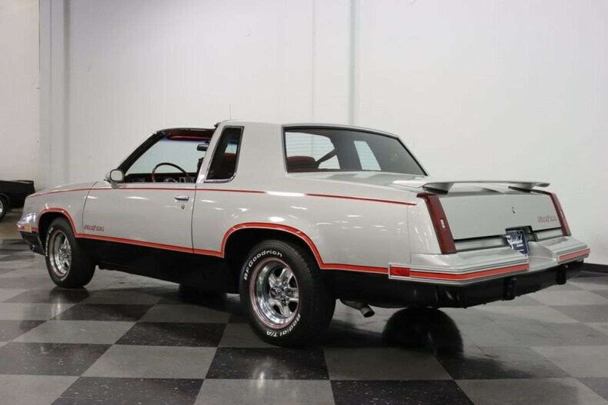 1984 Oldsmobile Cutlass Hurst/Olds - photo 10