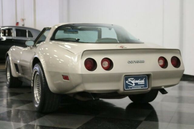 1982 Chevrolet Corvette Collector Edition - photo 11