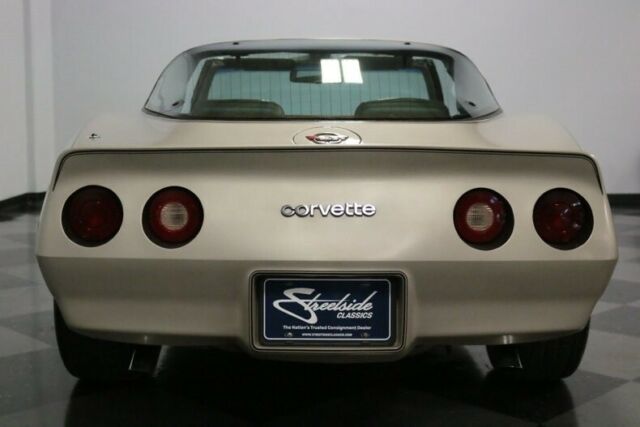1982 Chevrolet Corvette Collector Edition - photo 12