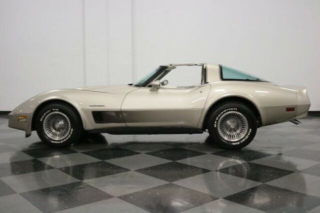 1982 Chevrolet Corvette Collector Edition - photo 8