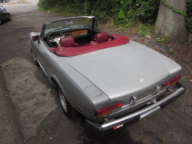 1980 Fiat 124 Spider - photo 4