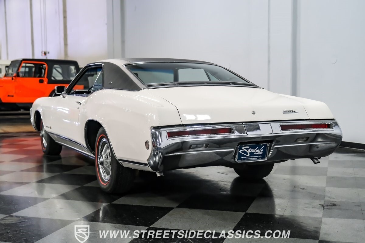 1968 Buick Riviera GS - photo 10