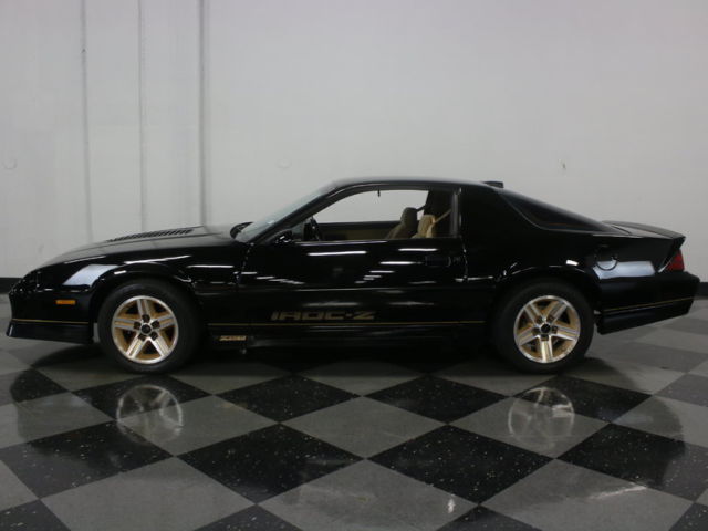 1986 Chevrolet Camaro Sport Coupe 2-Door - photo 2