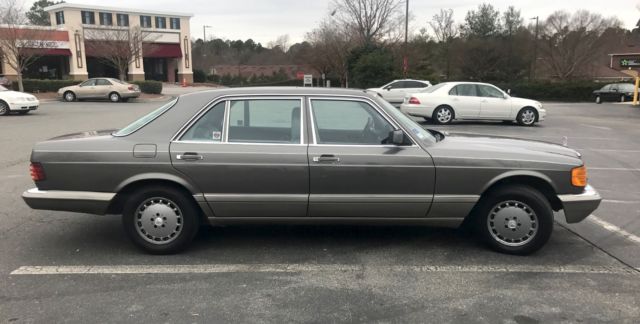 1990 Mercedes-Benz 400-Series 420 SEL - photo 2