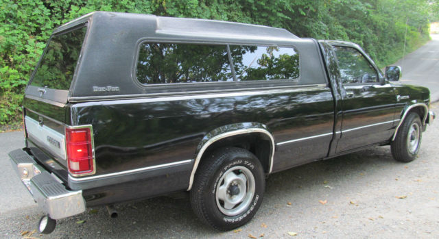 1989 Dodge Dakota Dakota LE - photo 4