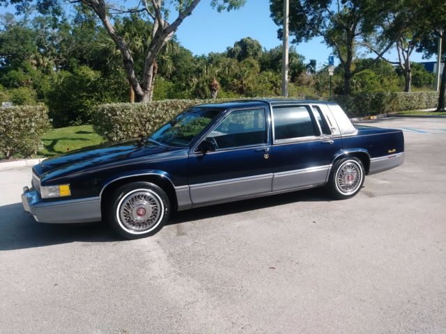 Very clean, low miles, Gold package 1990 Cadillac DeVille Gold package