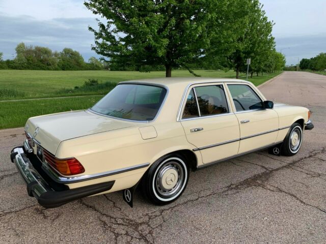 1978 Mercedes-Benz S-Class 280 SE W116 sedan - photo 11