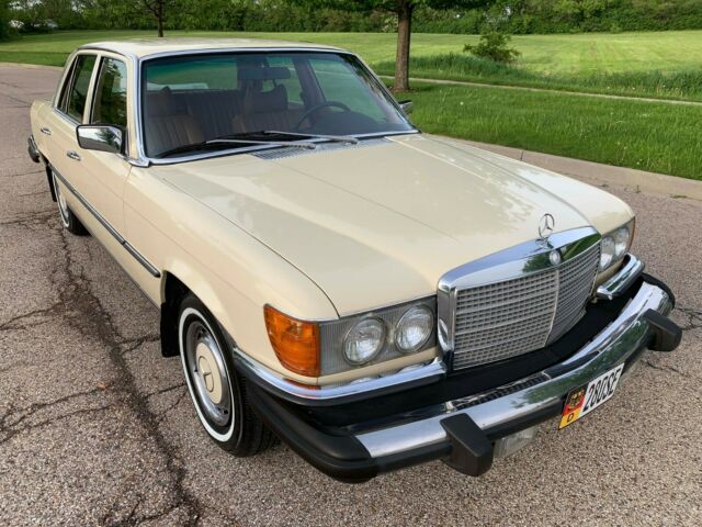 1978 Mercedes-Benz S-Class 280 SE W116 sedan - photo 2